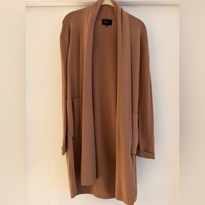Bolte. Brown Cardigan with Front pockets